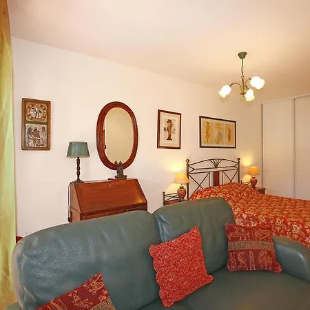 Apartman Appartement 3 Personnes Avec Coin Nuit Avec Terrasse Et Parking Quartier Du Port De Nice