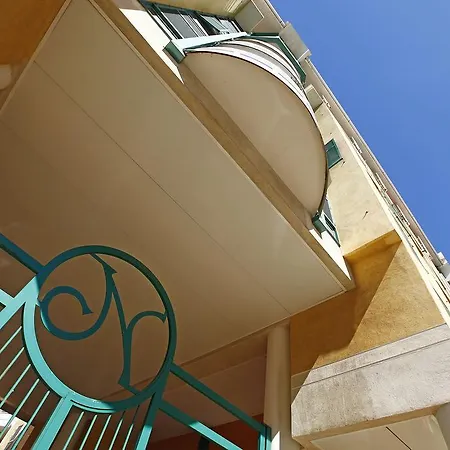 Apartman Appartement 3 Personnes Avec Coin Nuit Avec Terrasse Et Parking Quartier Du Port De Nice